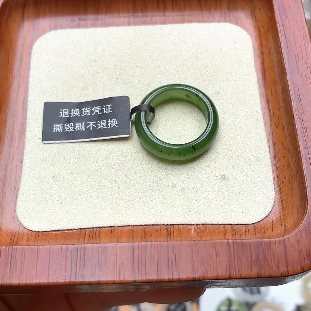 是***～和田玉未镶嵌戒圈13号+