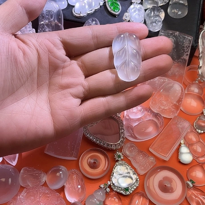 石英质玉银S925镶嵌颈饰