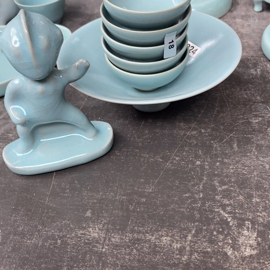 抱朴汝瓷仿古微瑕诚*