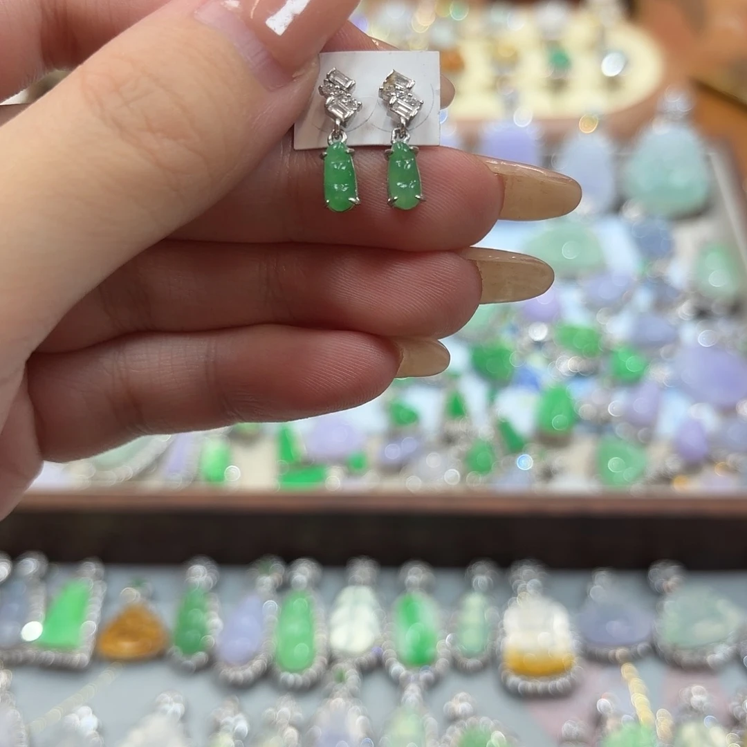 翡翠银S925镶嵌耳坠