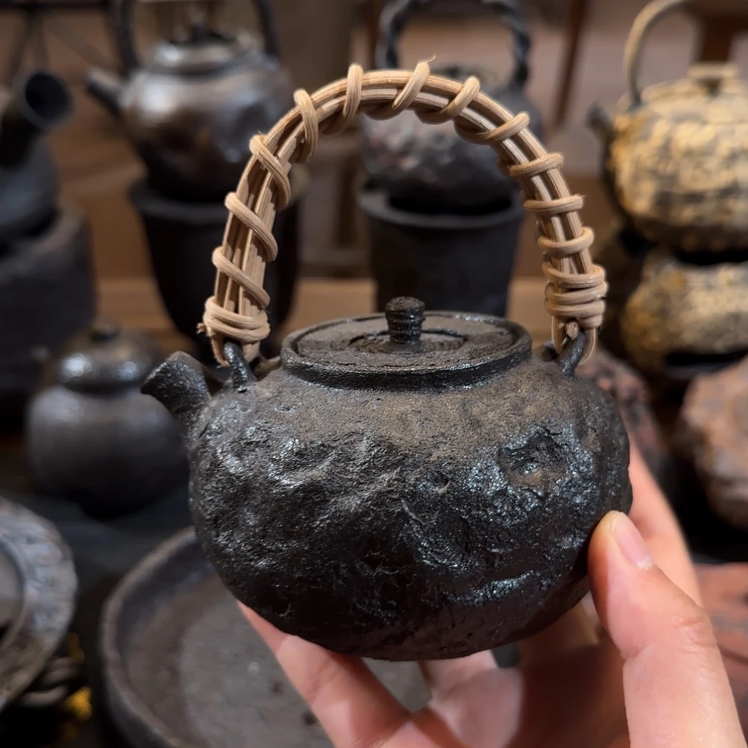 景德镇手作器皿了