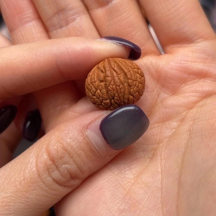 桃核手串l****i龙纹桃核11