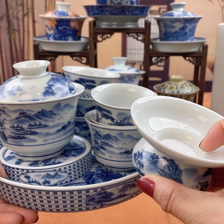 陶摆件青花山水十件套