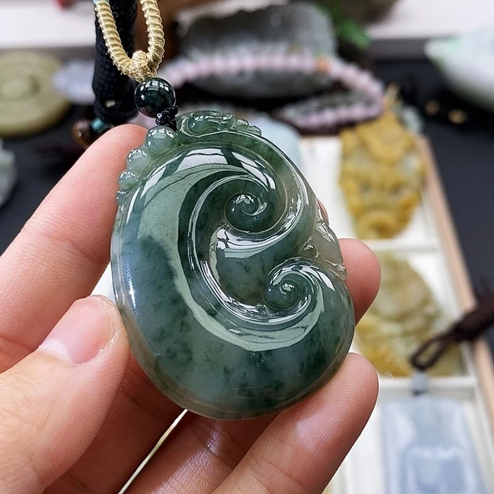 颈饰未镶嵌翡翠有*米缅甸翡翠a货