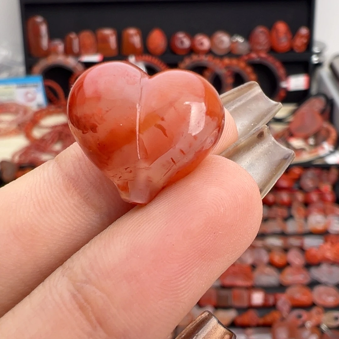 南红玛瑙未镶嵌颈饰屁桃