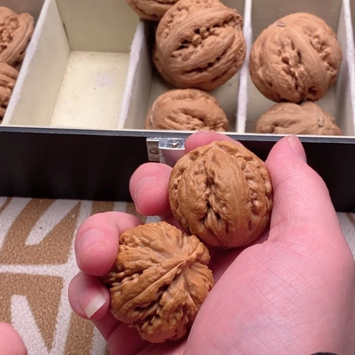 把件文玩核桃过*人