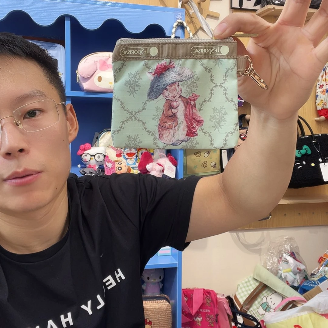 PU化妆包等产品和产品