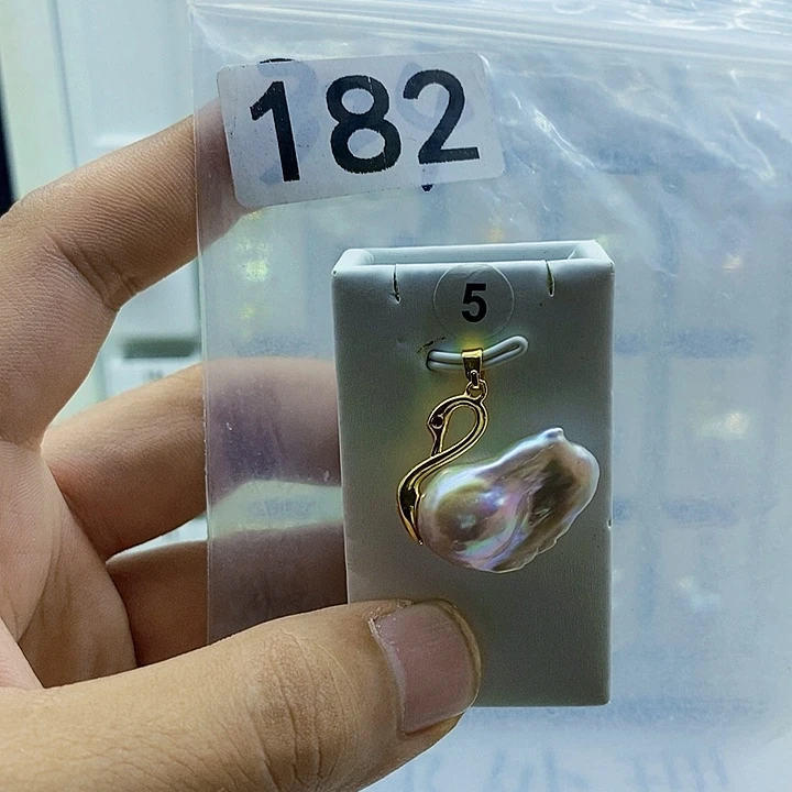 颈饰淡水珍珠合金