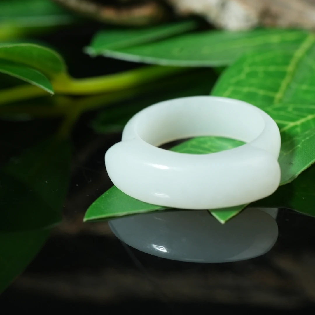 清代和田白玉马鞍戒ZDW2501121002