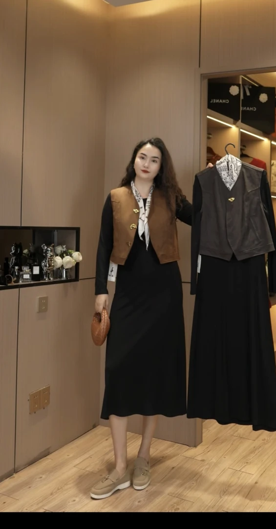 （清货）6019款黑色长袖连衣裙简单大方高级感美拉德马甲穿搭一整套