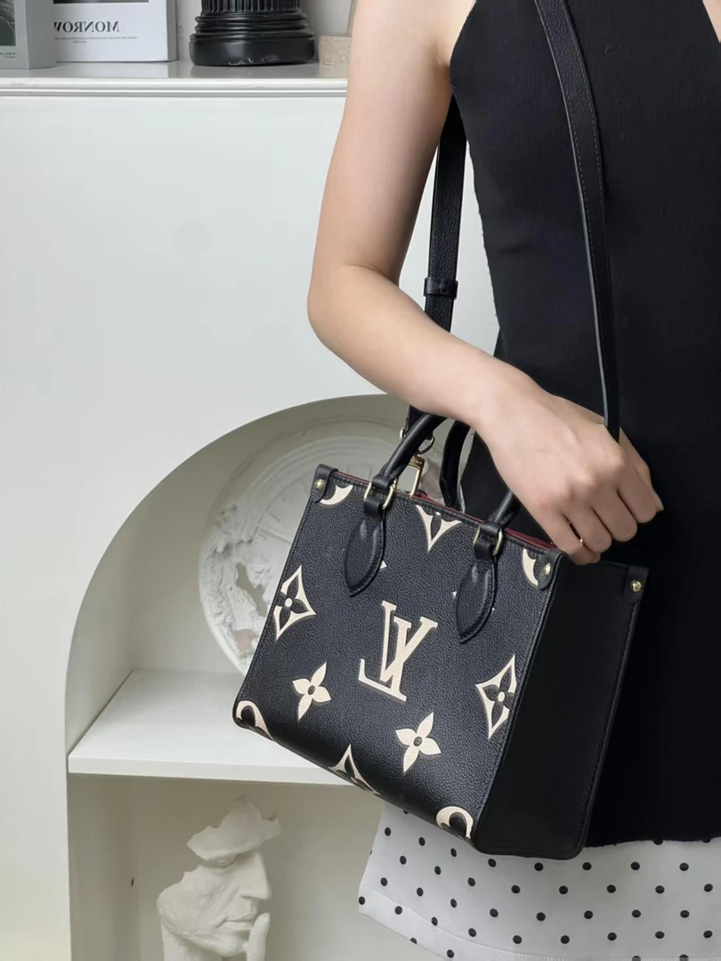 99新 LouisVuitton/路易威登 onthego pm黑白花托特包/优品