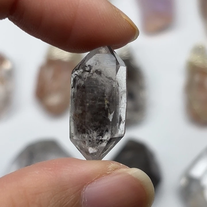 颈饰水晶未镶嵌糖心闪灵钻25mm