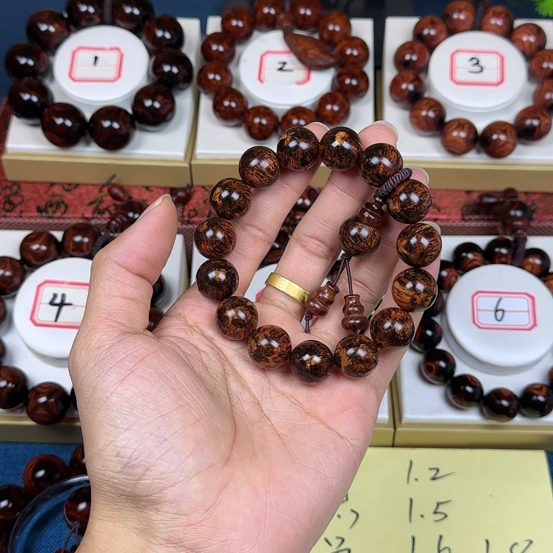 8***8花梨木类黄花梨1.5