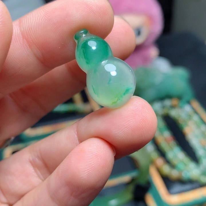 石英质玉未镶嵌吊坠(不含链)