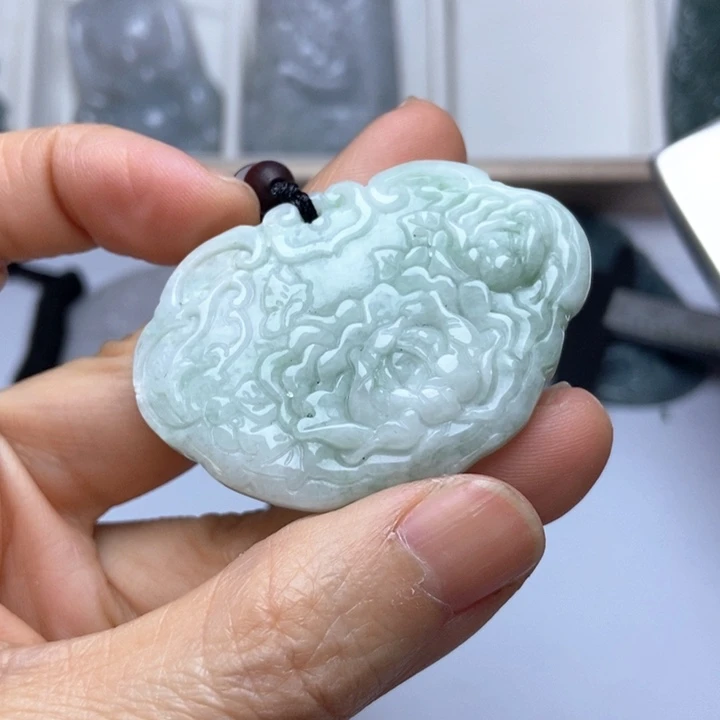 翡翠未镶嵌挂件翡翠