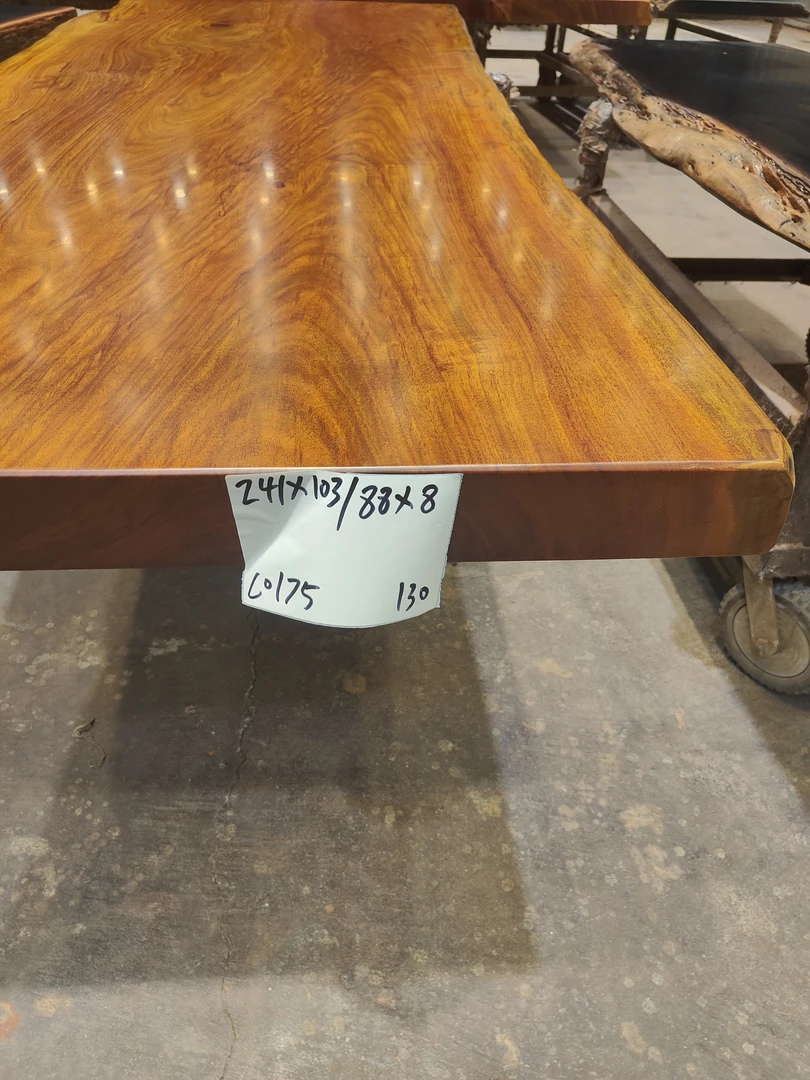 整板整料原木原切进口原木货真价实工厂自销价格实惠