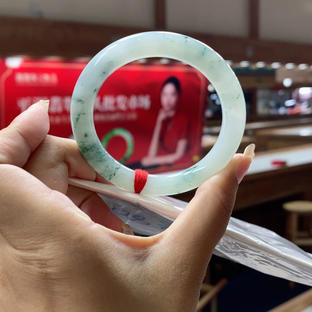 未镶嵌手镯翡翠翡翠