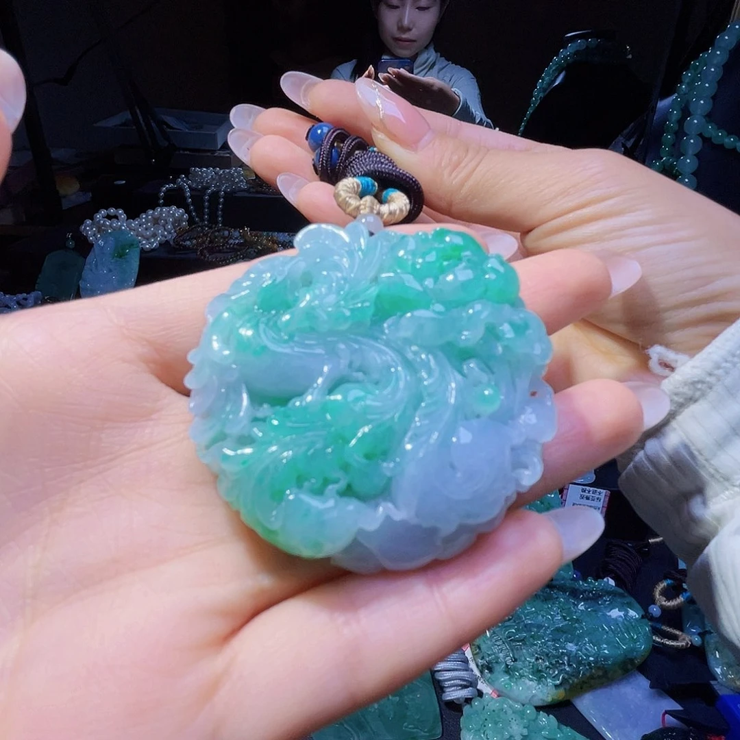 颈饰未镶嵌翡翠岸****M一