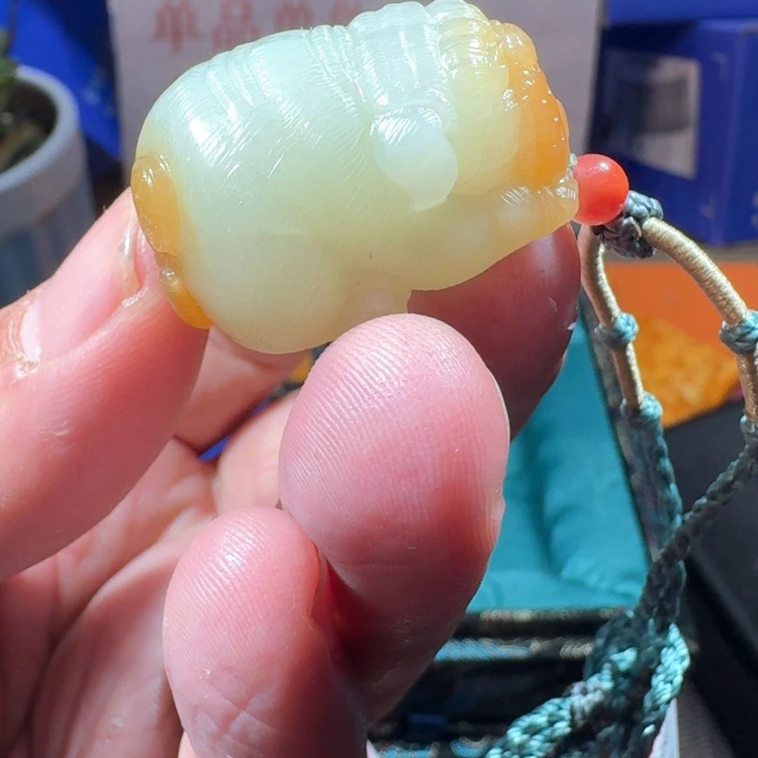 和田玉（糖玉）未镶嵌车挂