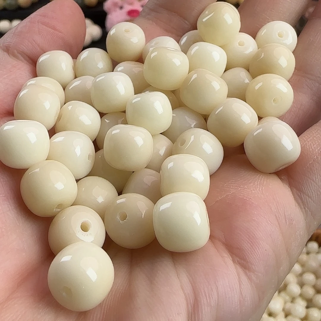 菩提根/象牙果吊坠卡11.5瓷白桶500颗批发