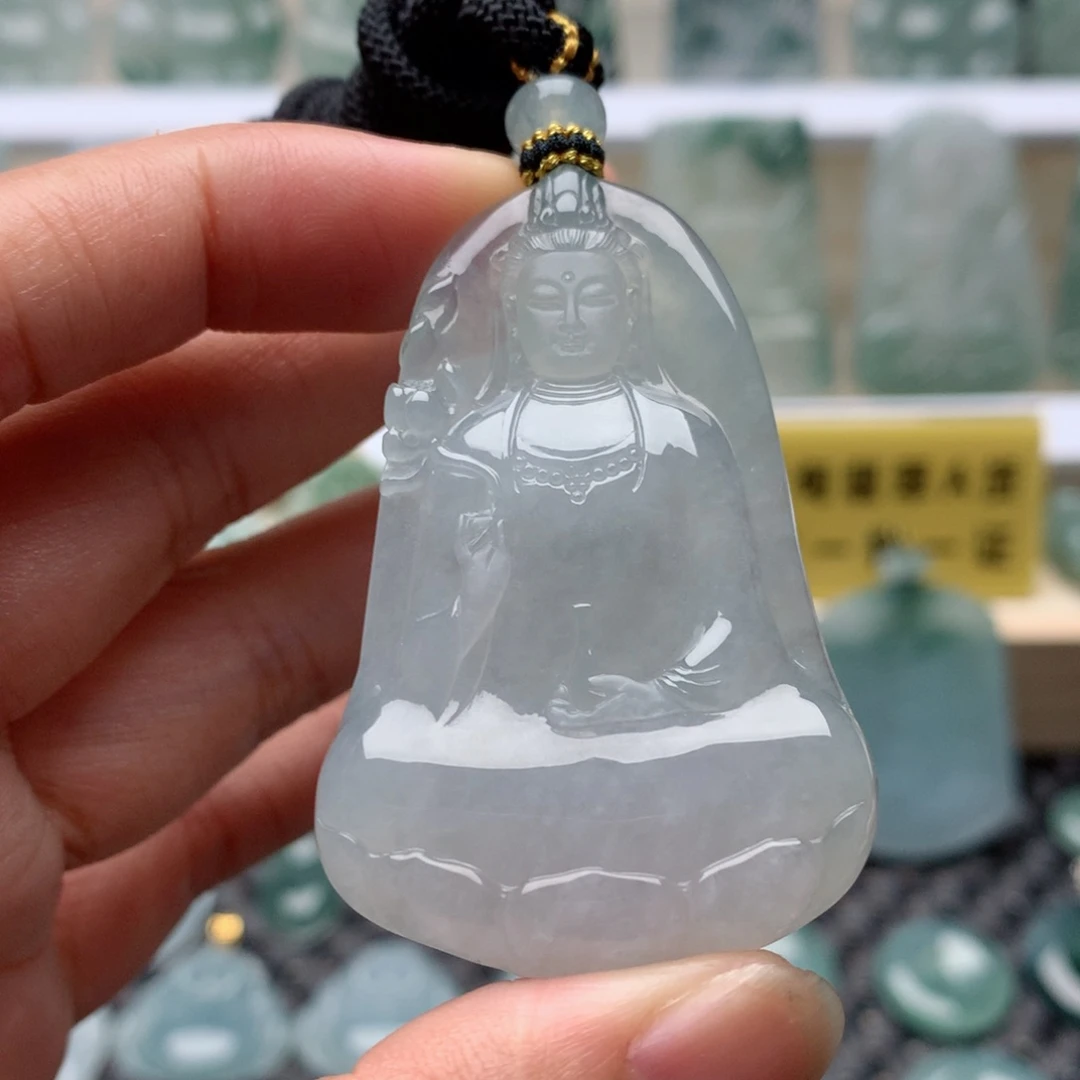 翡翠未镶嵌颈饰素衣