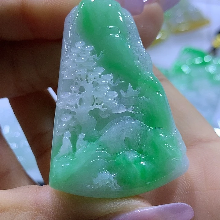 翡翠未镶嵌颈饰天然翡翠A货吊坠