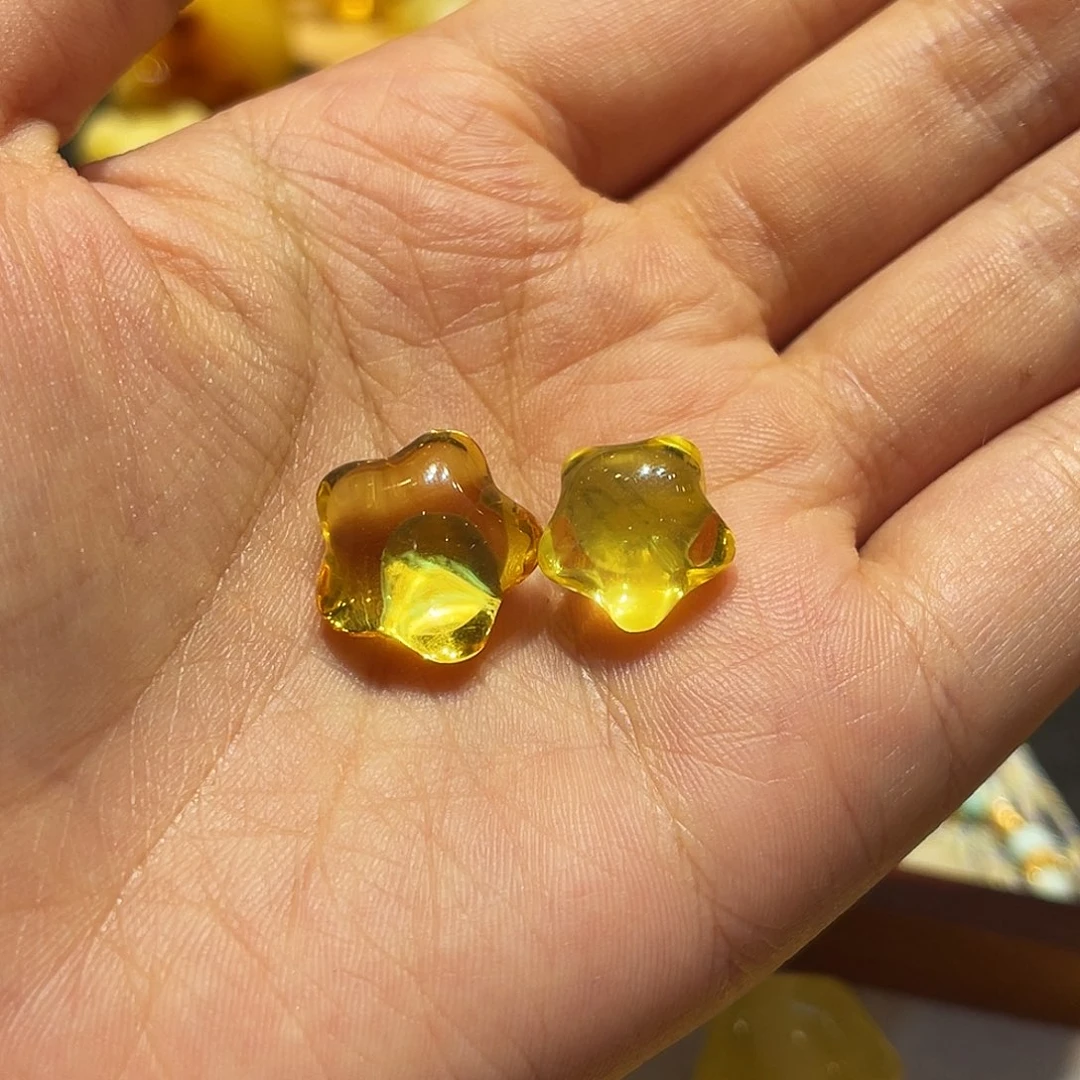 未镶嵌琥珀珠宝奇石半***子