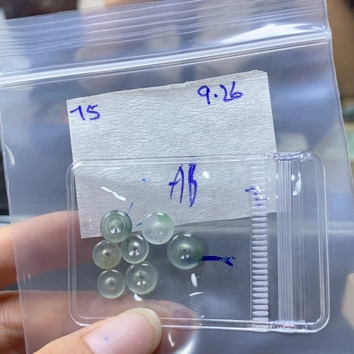 小***宝定制翡翠未镶嵌不退