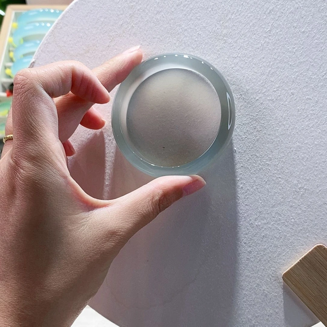 玛瑙/玉髓手镯未镶嵌53