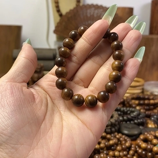 老山檀香黑肉沉水1.0手串