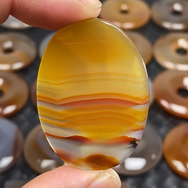 玛瑙/玉髓未镶嵌颈饰