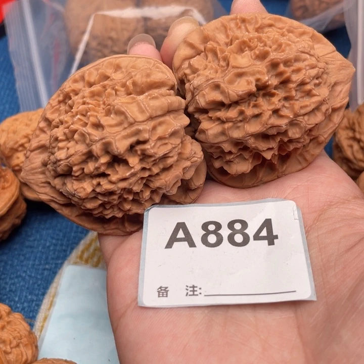 文玩核桃把件核桃