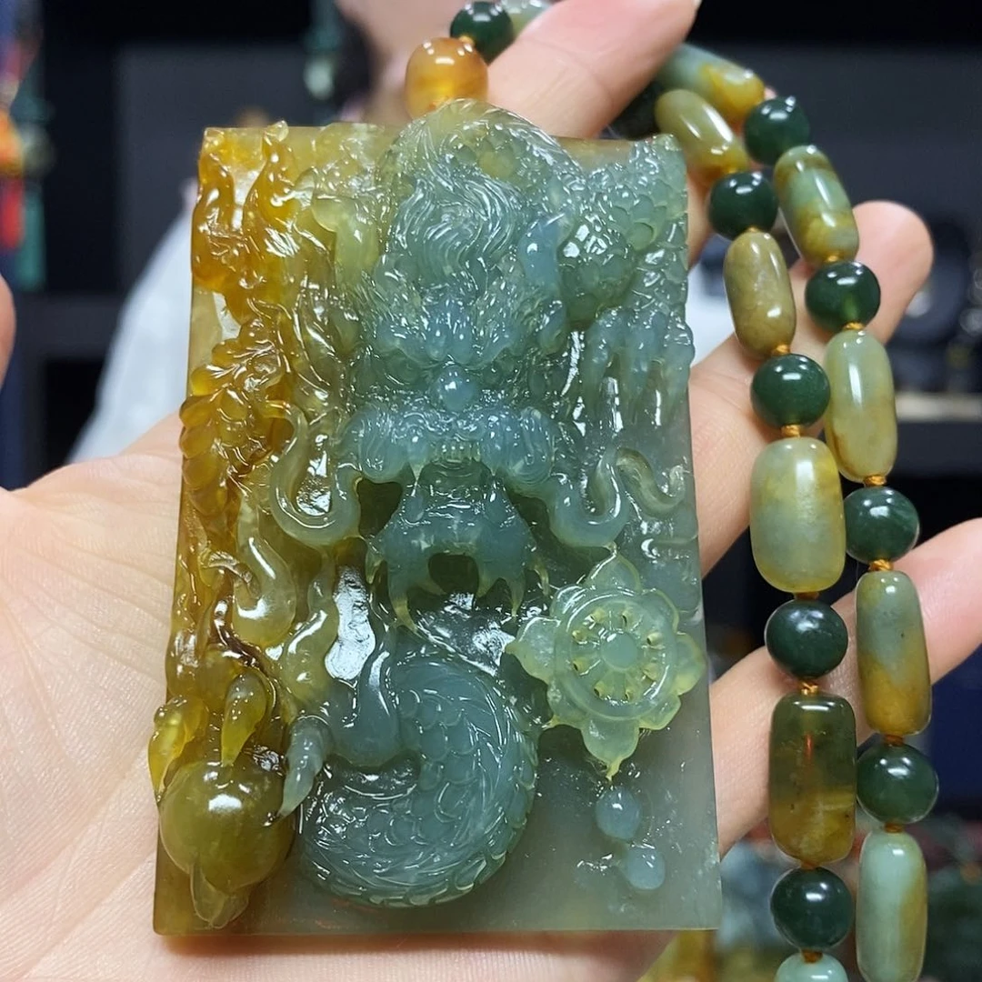 未镶嵌岫玉挂件吊坠