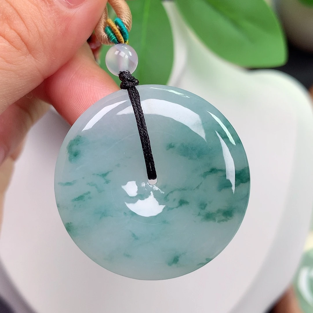 颈饰未镶嵌翡翠平安扣 35.8x6.0mm