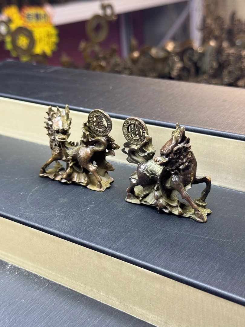 仿古铜器财福麒麟摆件古玩铜器招财纳福家用书房家居摆件