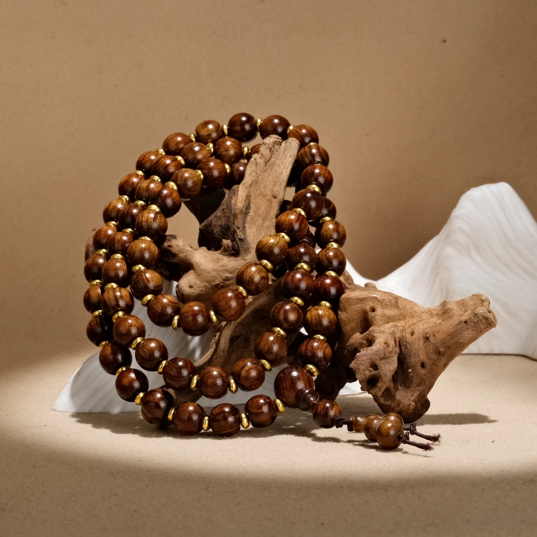 64颗黄花梨脖挂+隔片【698】