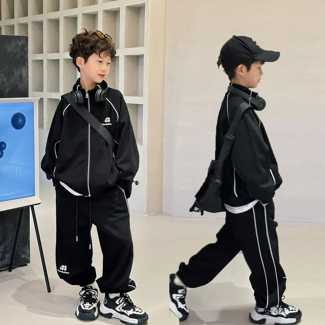 男童春款套装2025秋装新款帅气儿童中大童6-12岁潮款时髦两件套