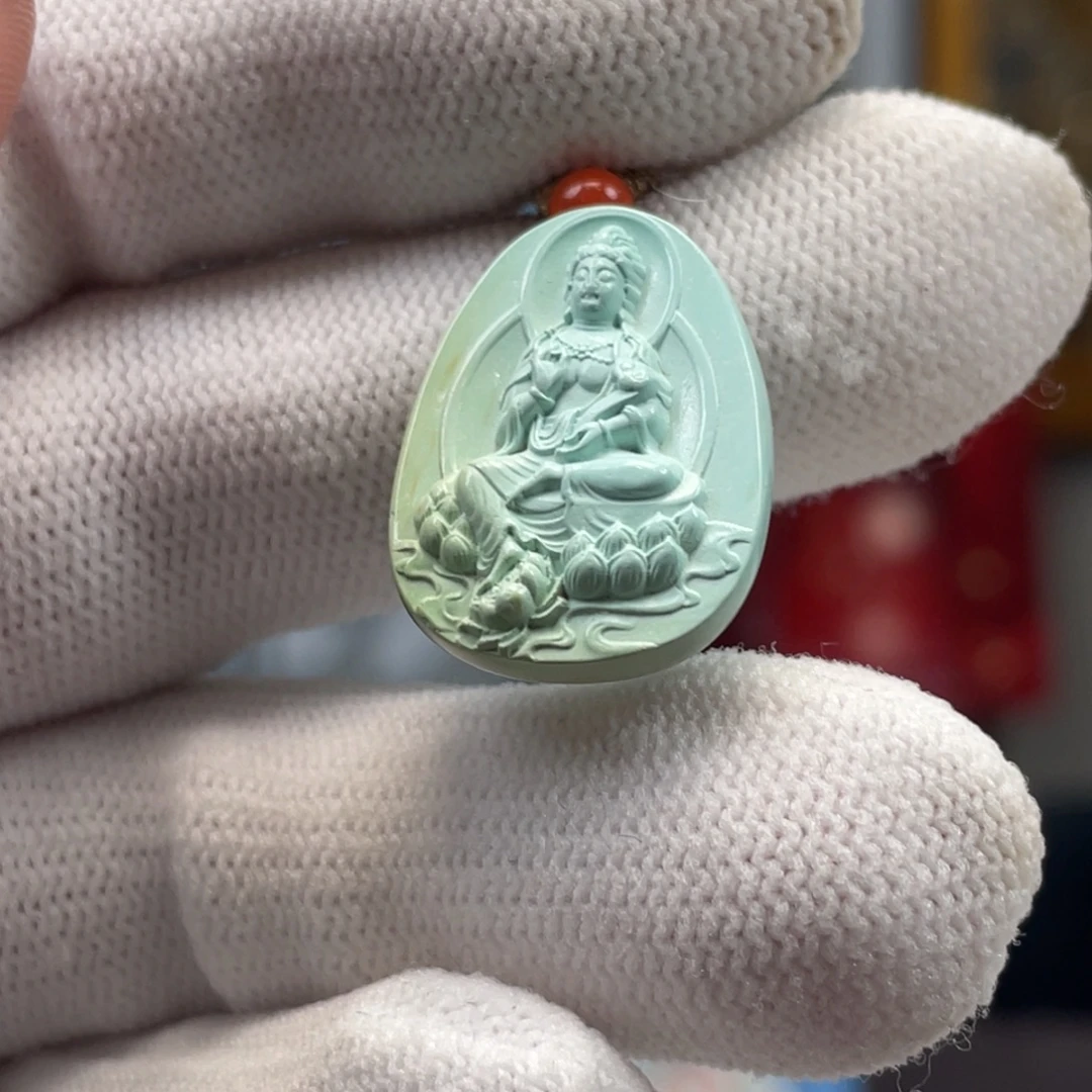 绿松石未镶嵌挂件