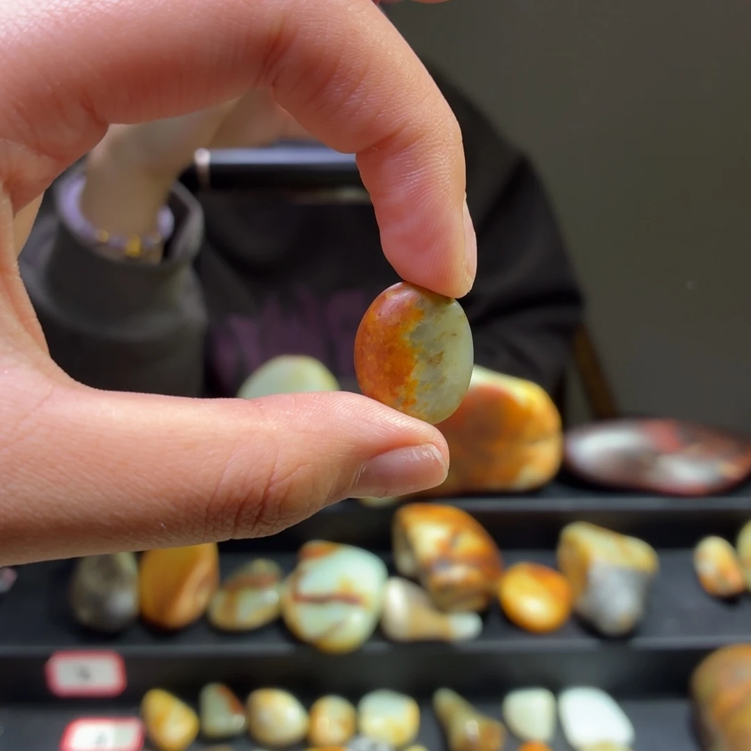 和田玉未镶嵌挂件4.7