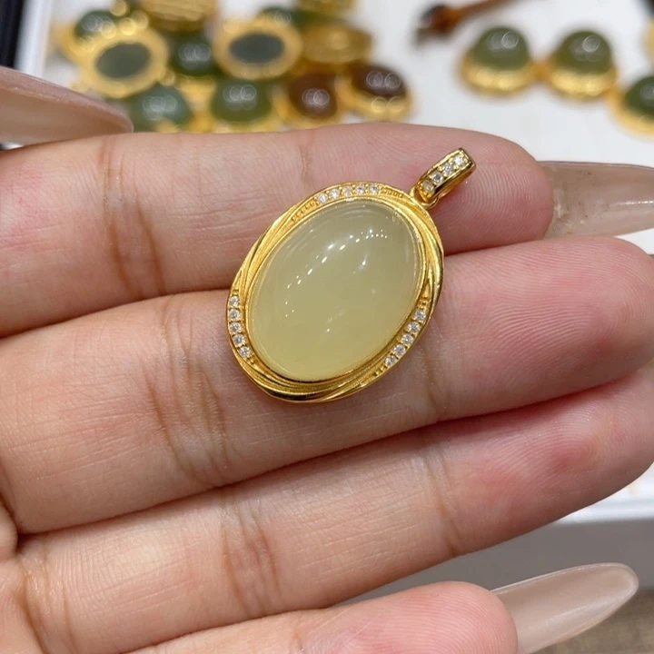 和田玉银S925镀金镶嵌颈饰