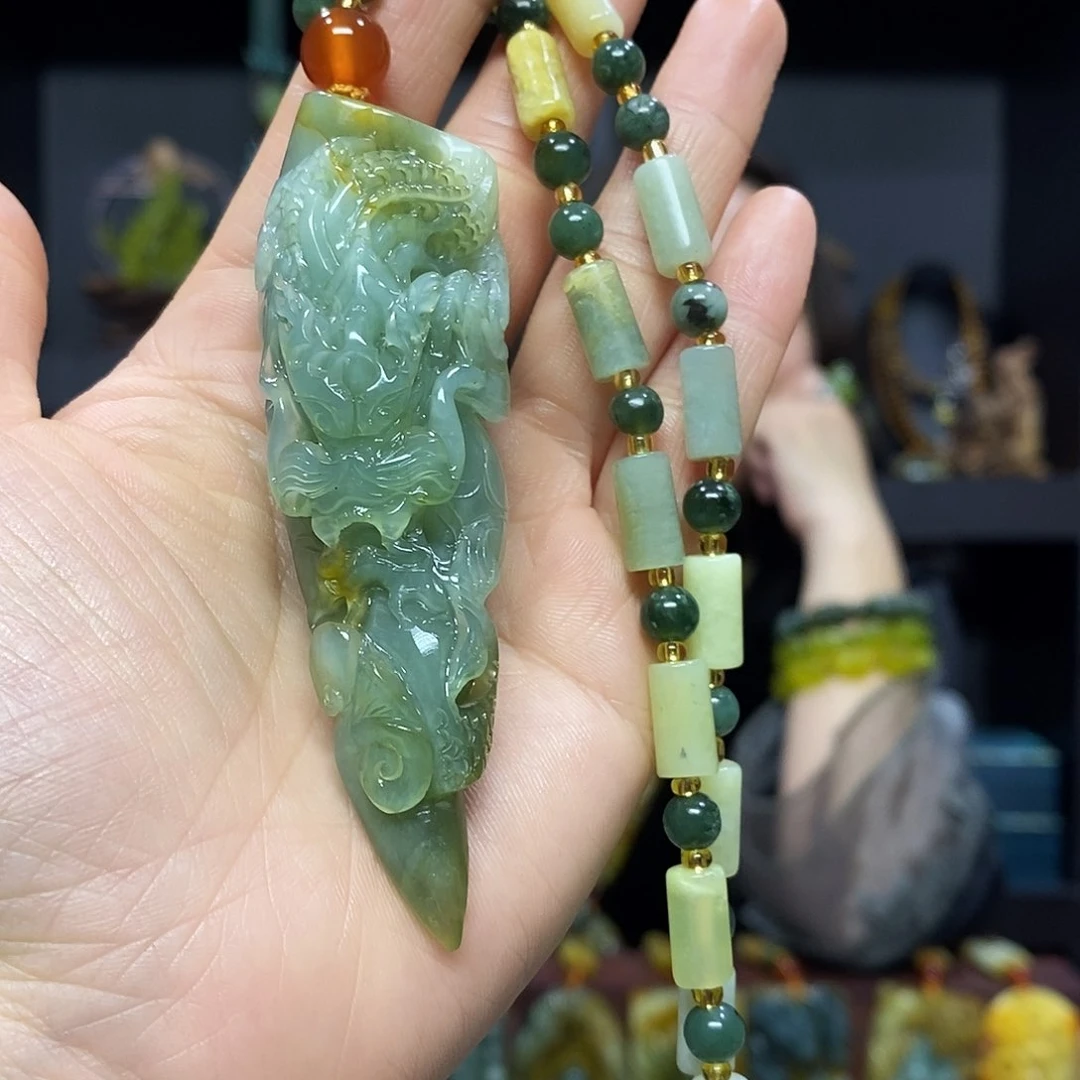 未镶嵌岫玉挂件吊坠