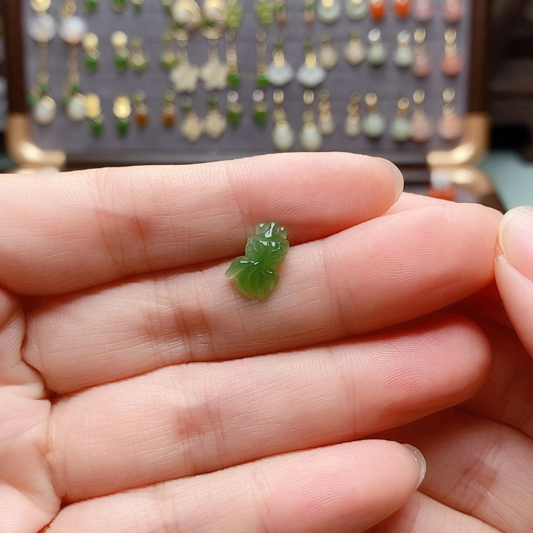 银S925镶嵌和田玉耳饰