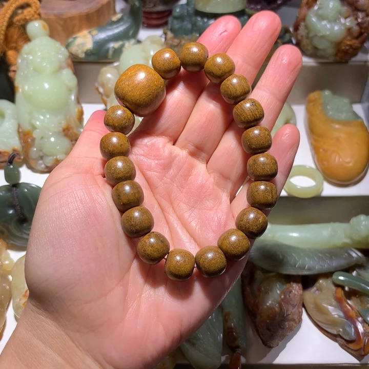 可***欣岫岩河磨玉（透闪石质玉）未镶嵌手链