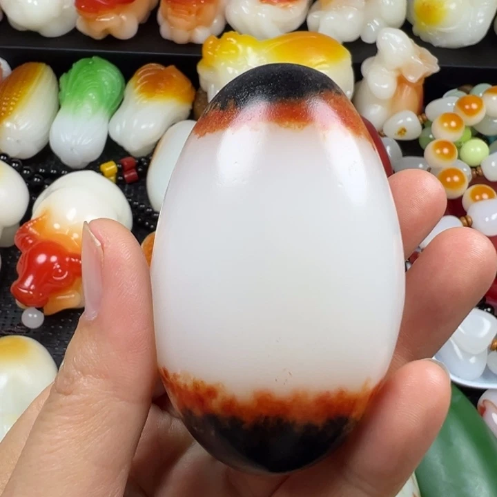 新疆戈壁五彩石金丝