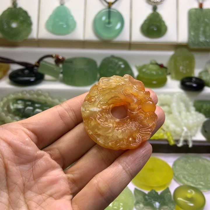 【闪购商品】未镶嵌蛇纹石玉颈饰