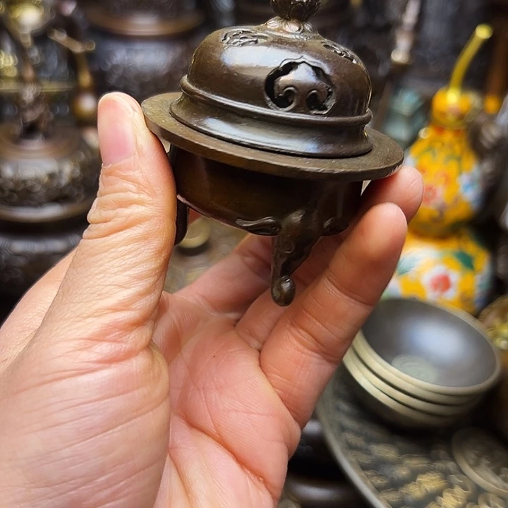 精美铜器点击下单