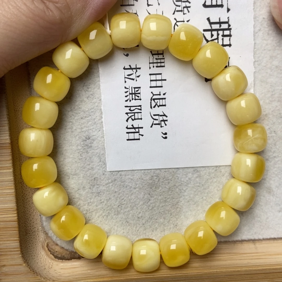琥珀未镶嵌珠宝奇石30