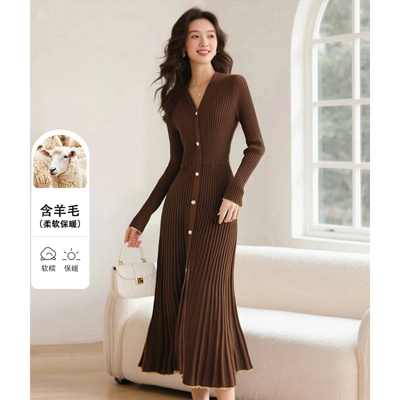 【新品】2025V领百褶针织连衣裙【不含腰带】25070221