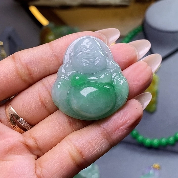 翡翠未镶嵌吊坠(赠链)