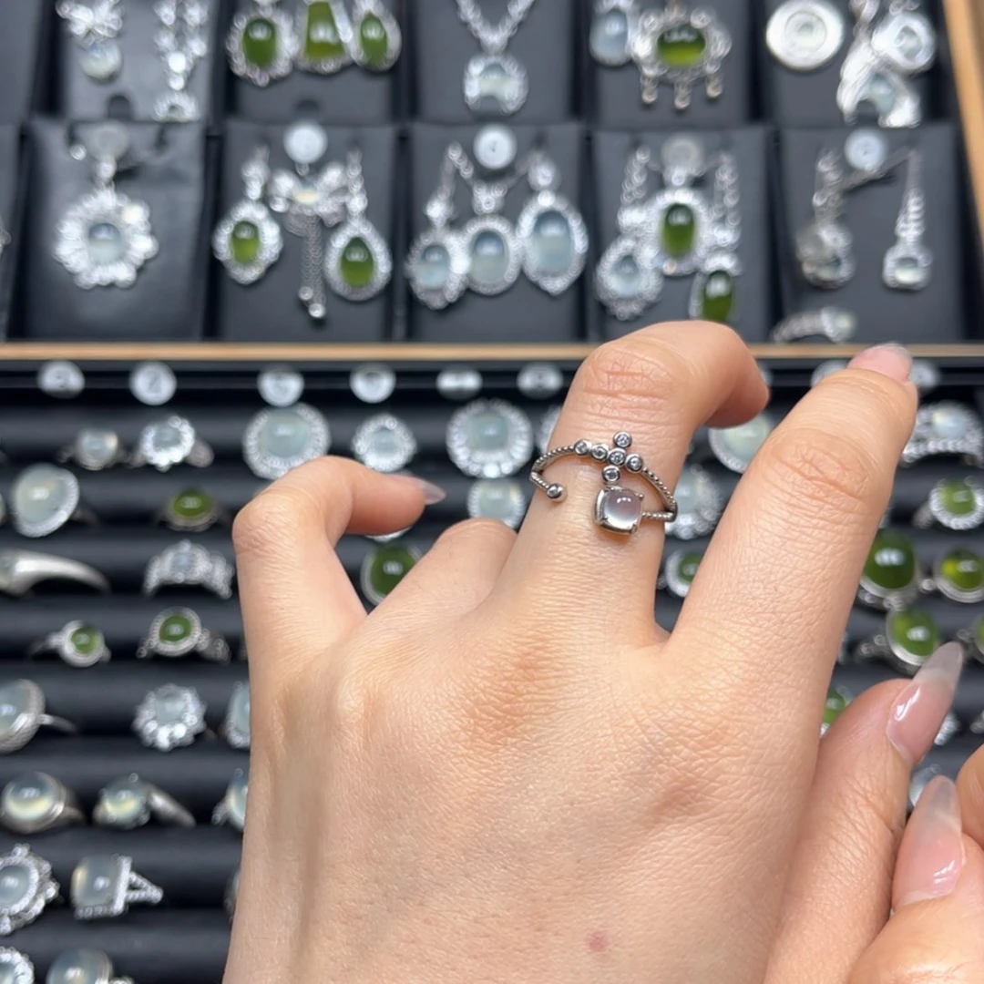 【闪购商品】岫玉银S925镶嵌戒指?**猫